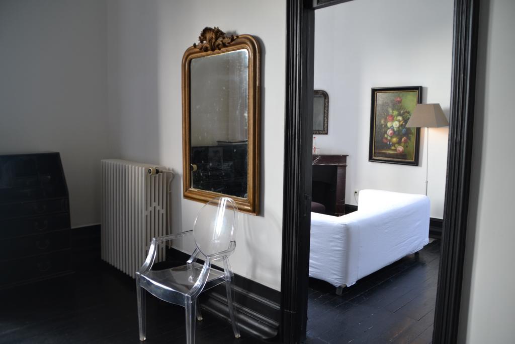 Chateau Les Merles Et Ses Villas Mouleydier Εξωτερικό φωτογραφία