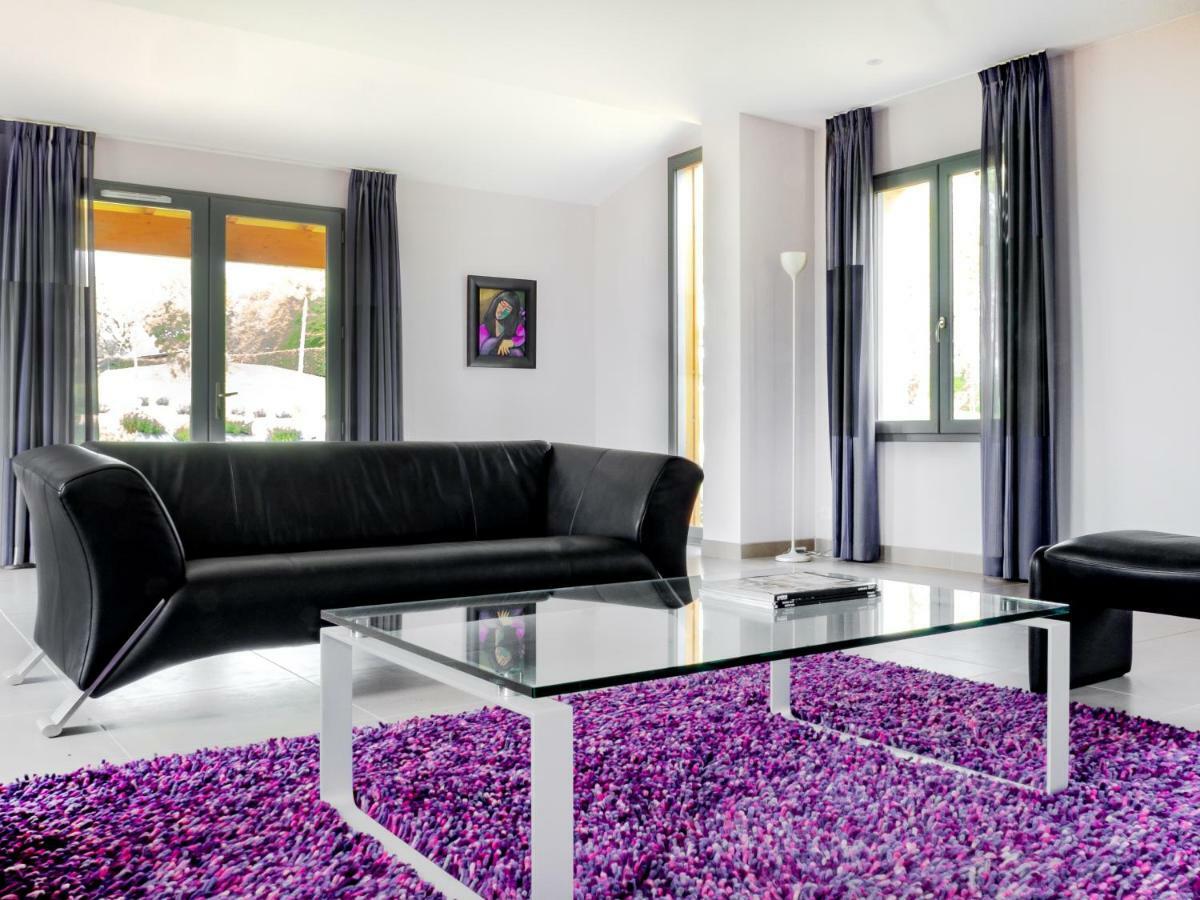 Chateau Les Merles Et Ses Villas Mouleydier Εξωτερικό φωτογραφία